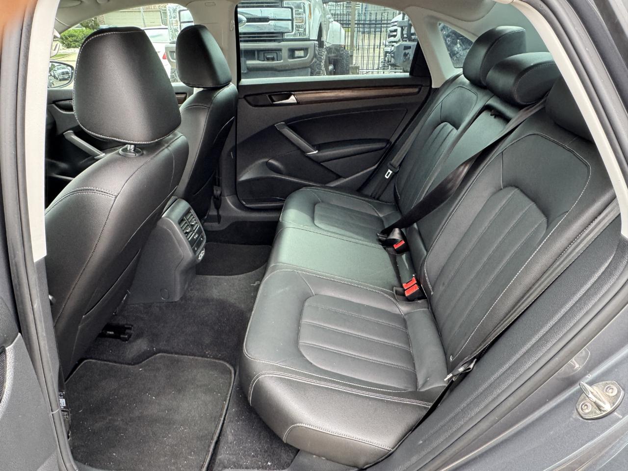 Volkswagen Passat  2022