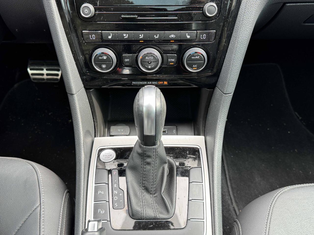 Volkswagen Passat  2022