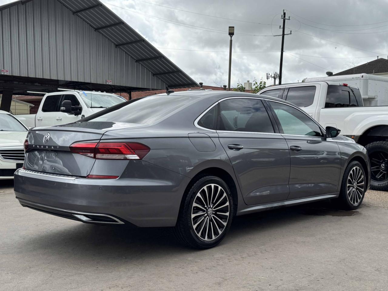 Volkswagen Passat  2022