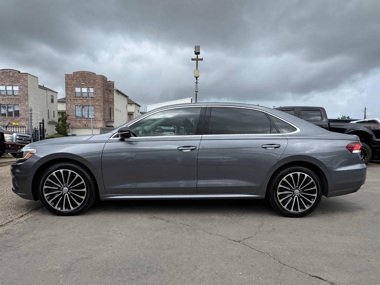 Volkswagen Passat  2022