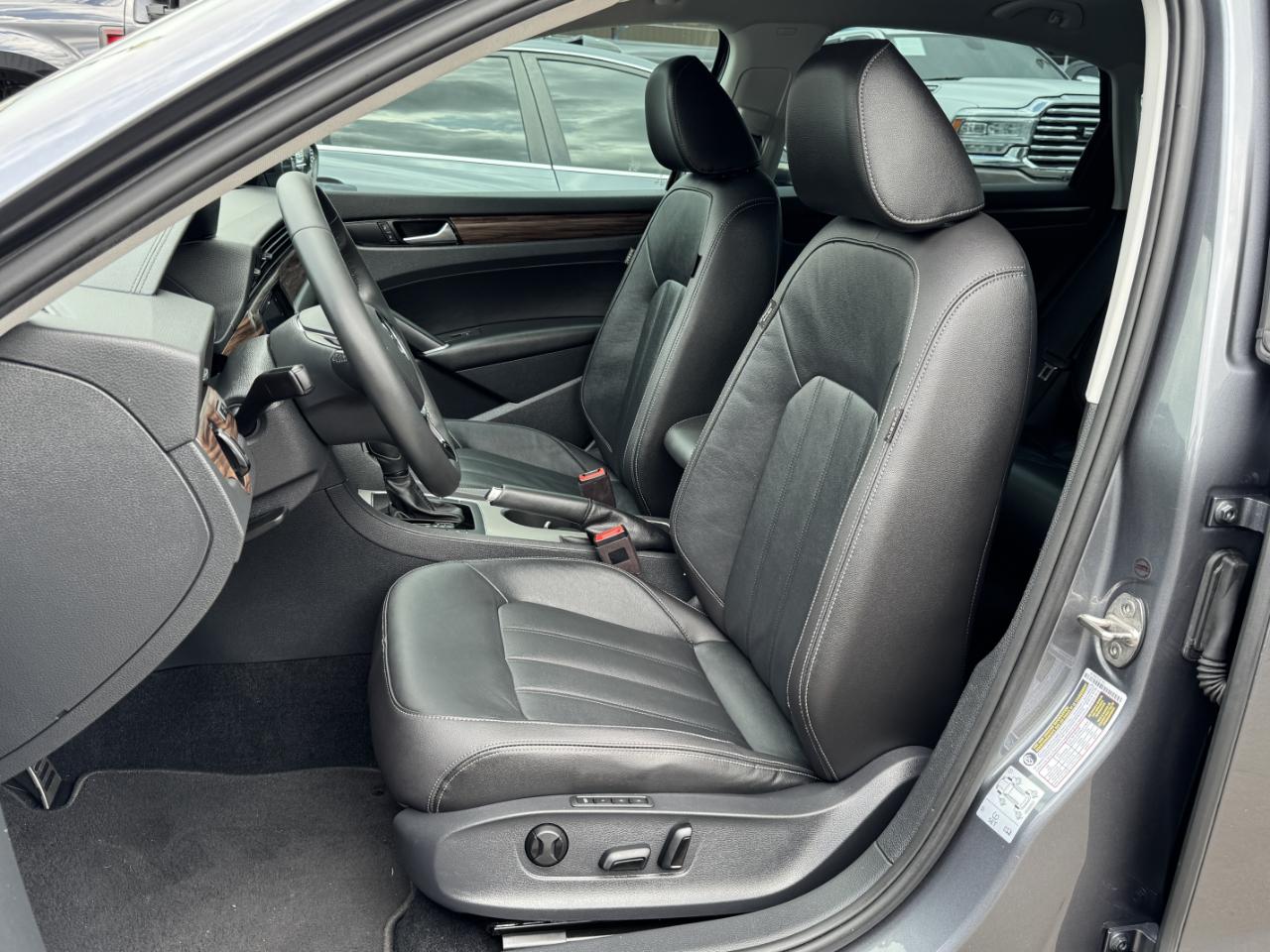 Volkswagen Passat  2022