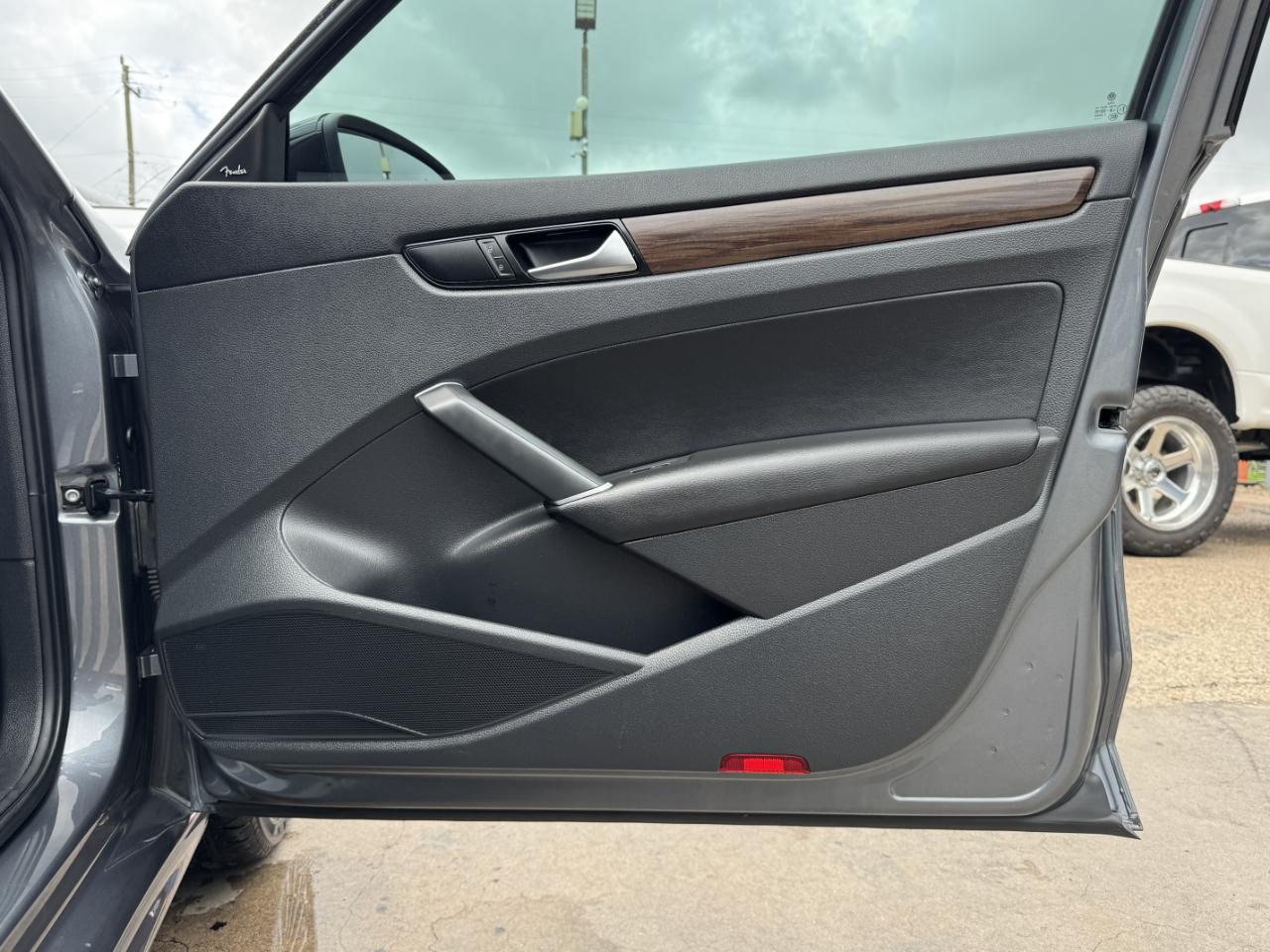 Volkswagen Passat  2022