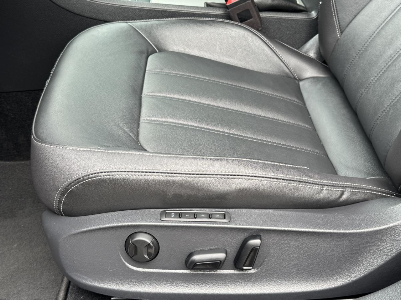 Volkswagen Passat  2022