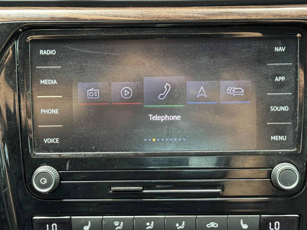 Volkswagen Passat  2022