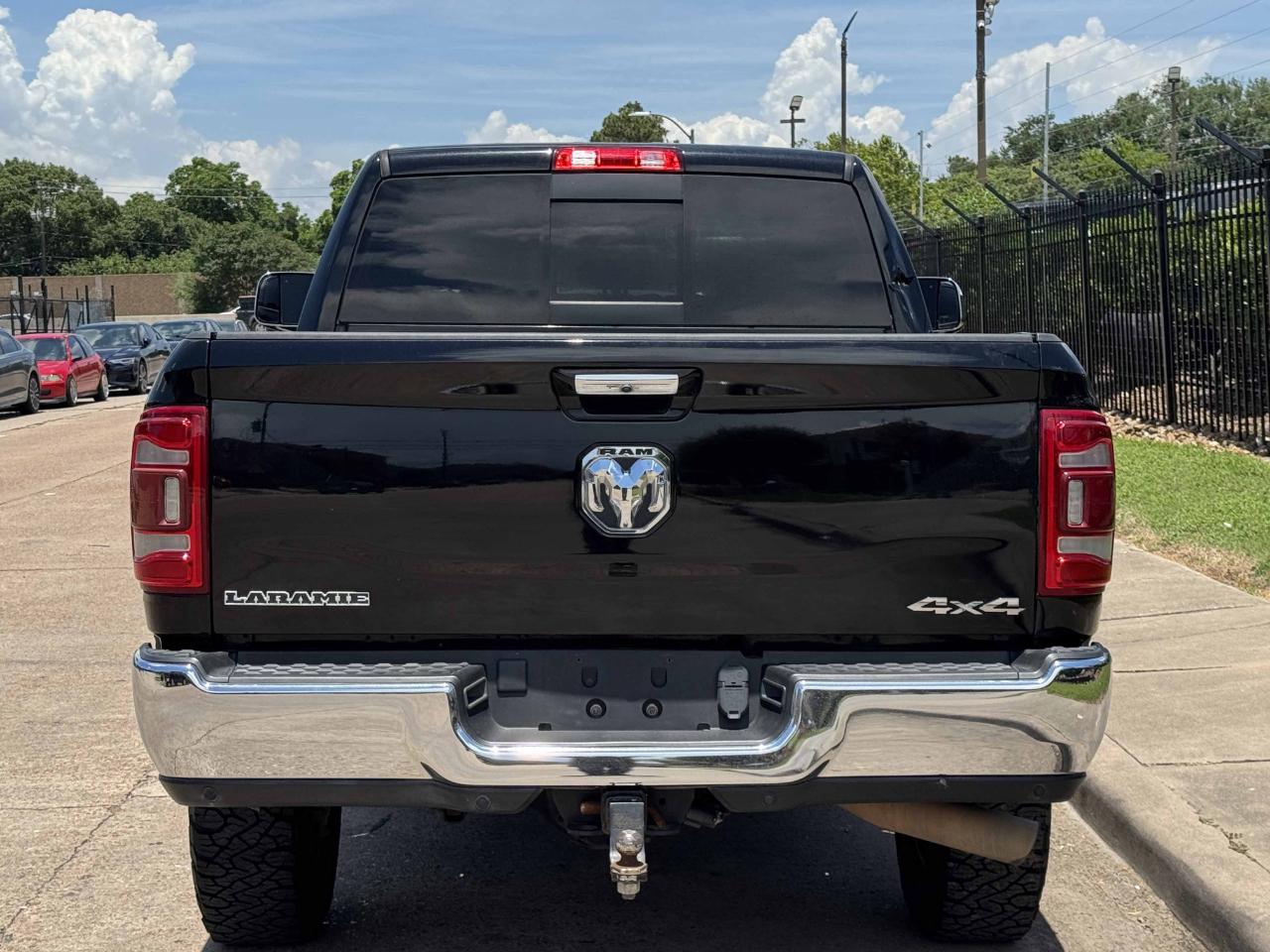 RAM 3500 Laramie Crew Cab 4WD 2019
