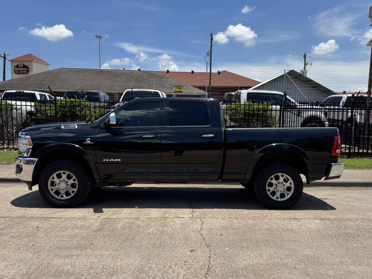 RAM 3500 Laramie Crew Cab 4WD 2019