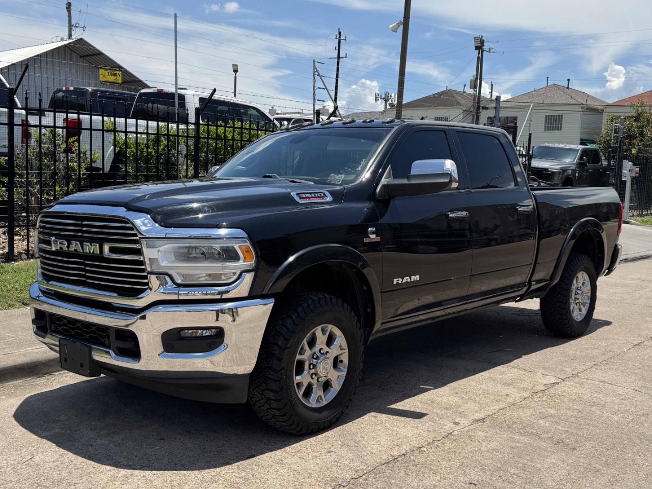 RAM 3500 Laramie Crew Cab 4WD 2019