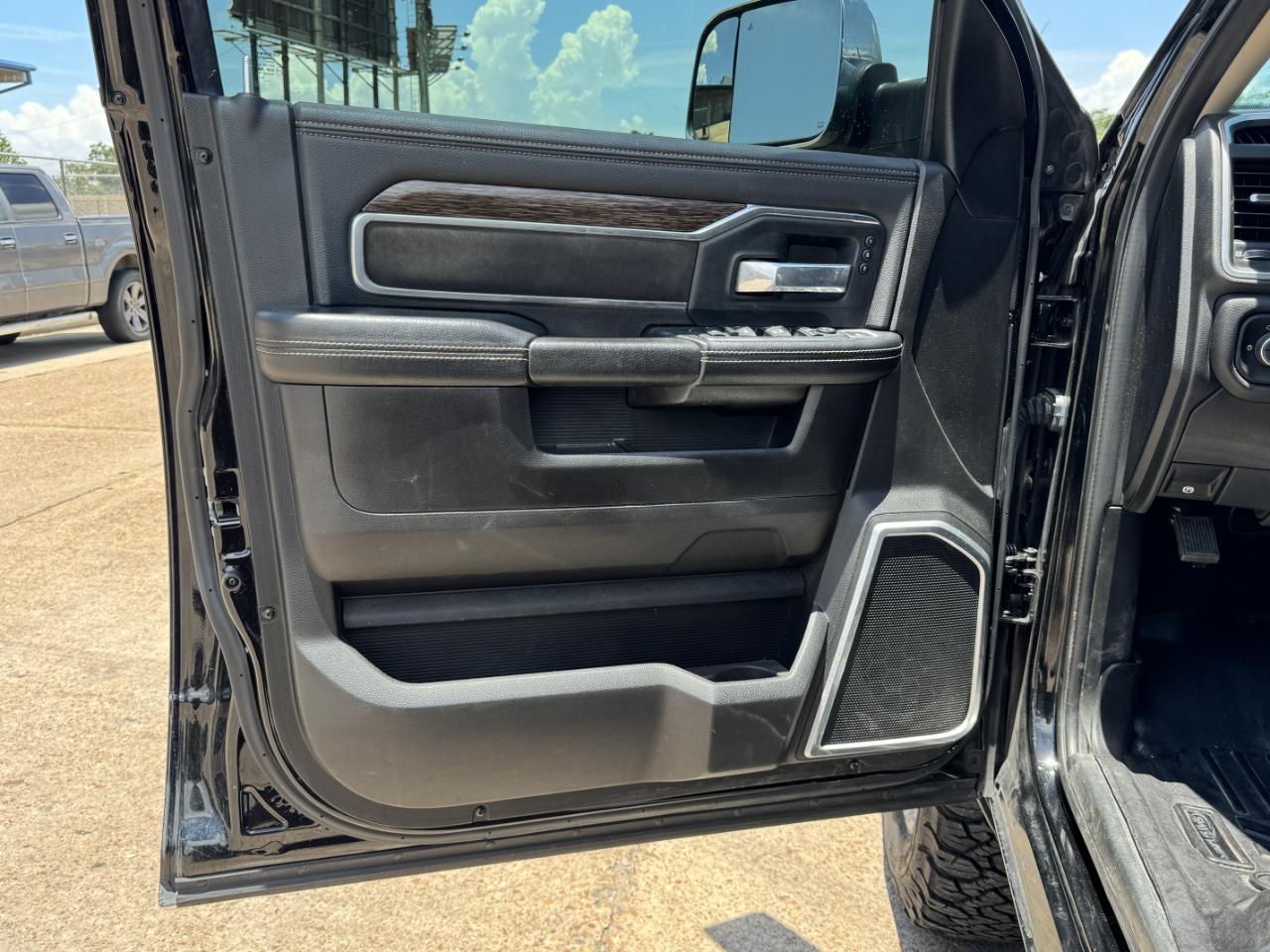 RAM 3500 Laramie Crew Cab 4WD 2019