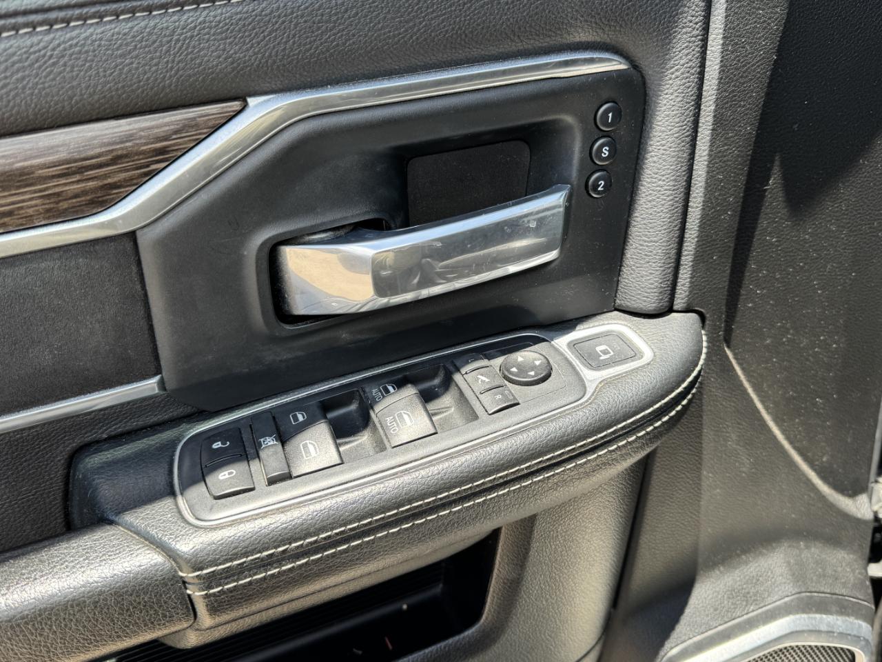 RAM 3500 Laramie Crew Cab 4WD 2019