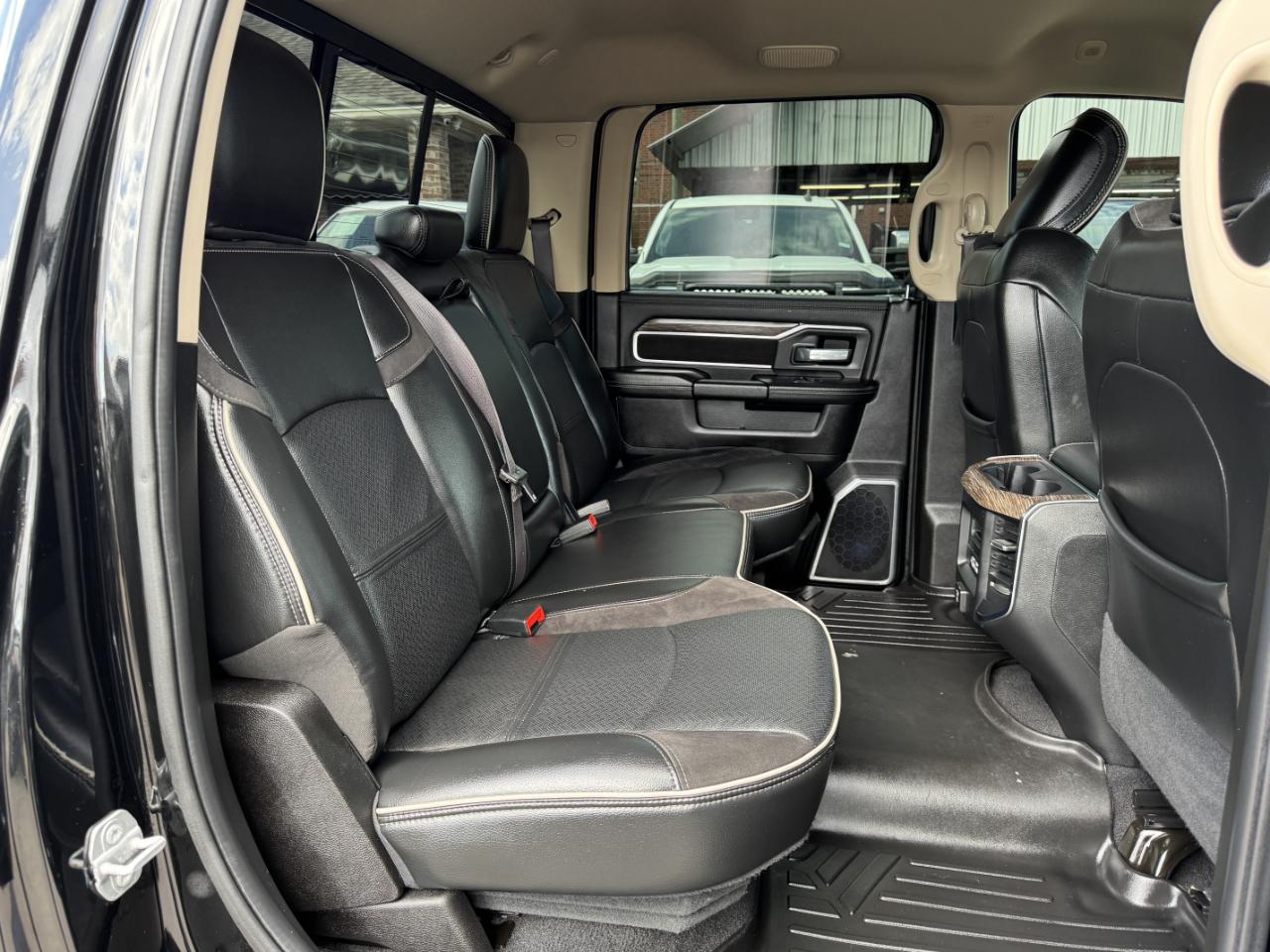 RAM 3500 Laramie Crew Cab 4WD 2019