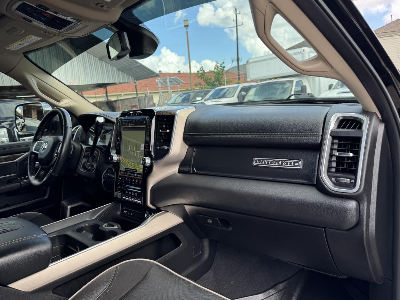 RAM 3500 Laramie Crew Cab 4WD 2019