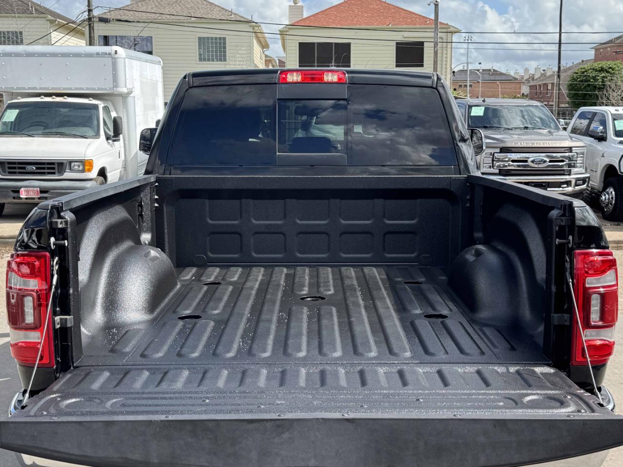 RAM 3500 Laramie Crew Cab 4WD 2019