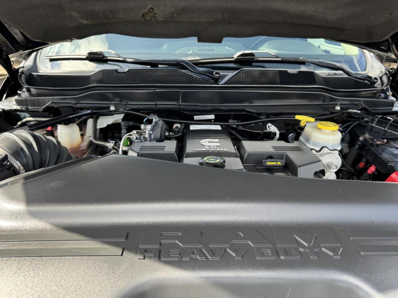 RAM 3500 Laramie Crew Cab 4WD 2019