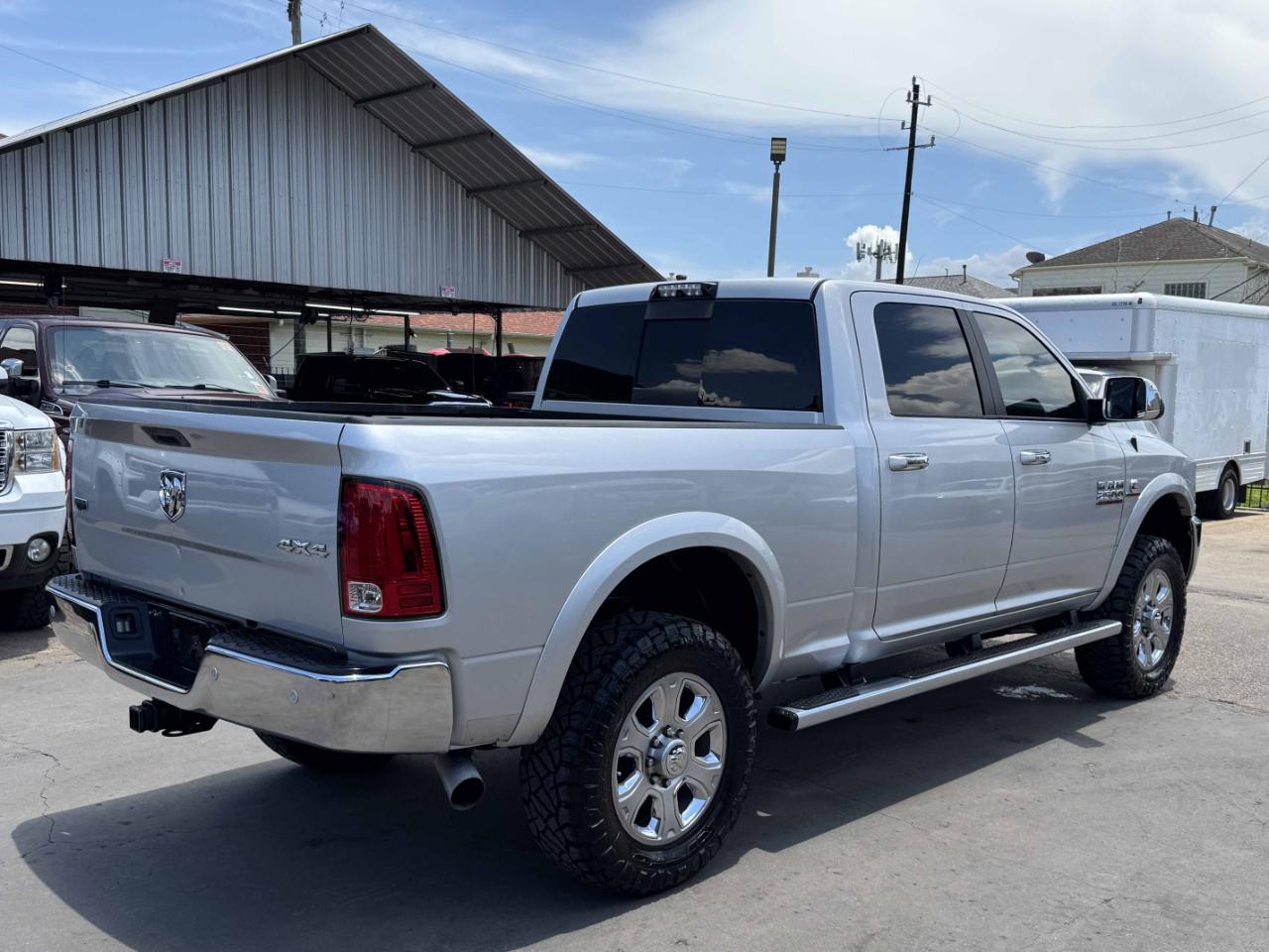 RAM 2500 Laramie Crew Cab 4WD 2016