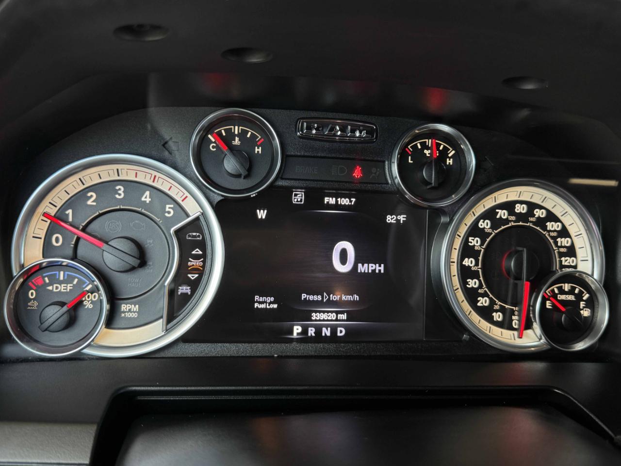 RAM 2500 Laramie Crew Cab 4WD 2016