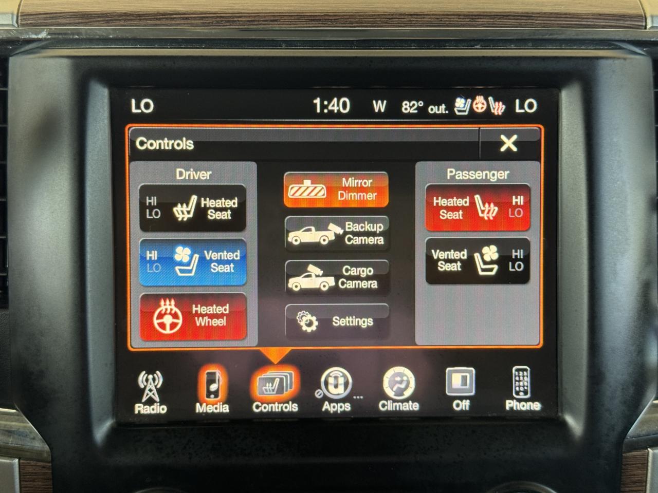 RAM 2500 Laramie Crew Cab 4WD 2016