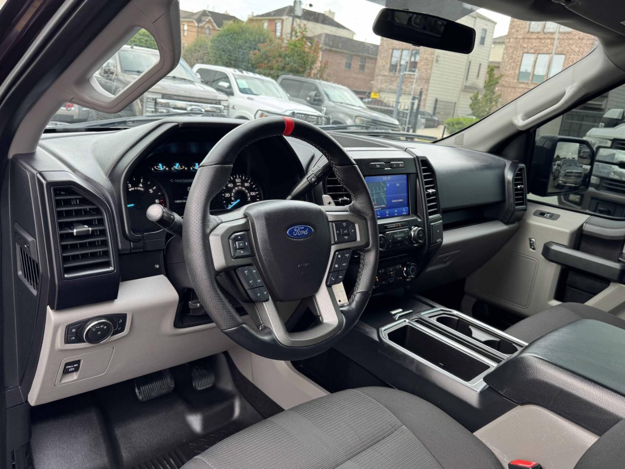 Ford F-150 STX SuperCrew 4WD 2018