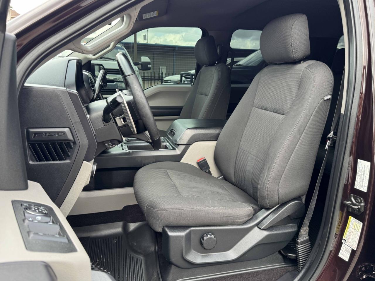 Ford F-150 STX SuperCrew 4WD 2018