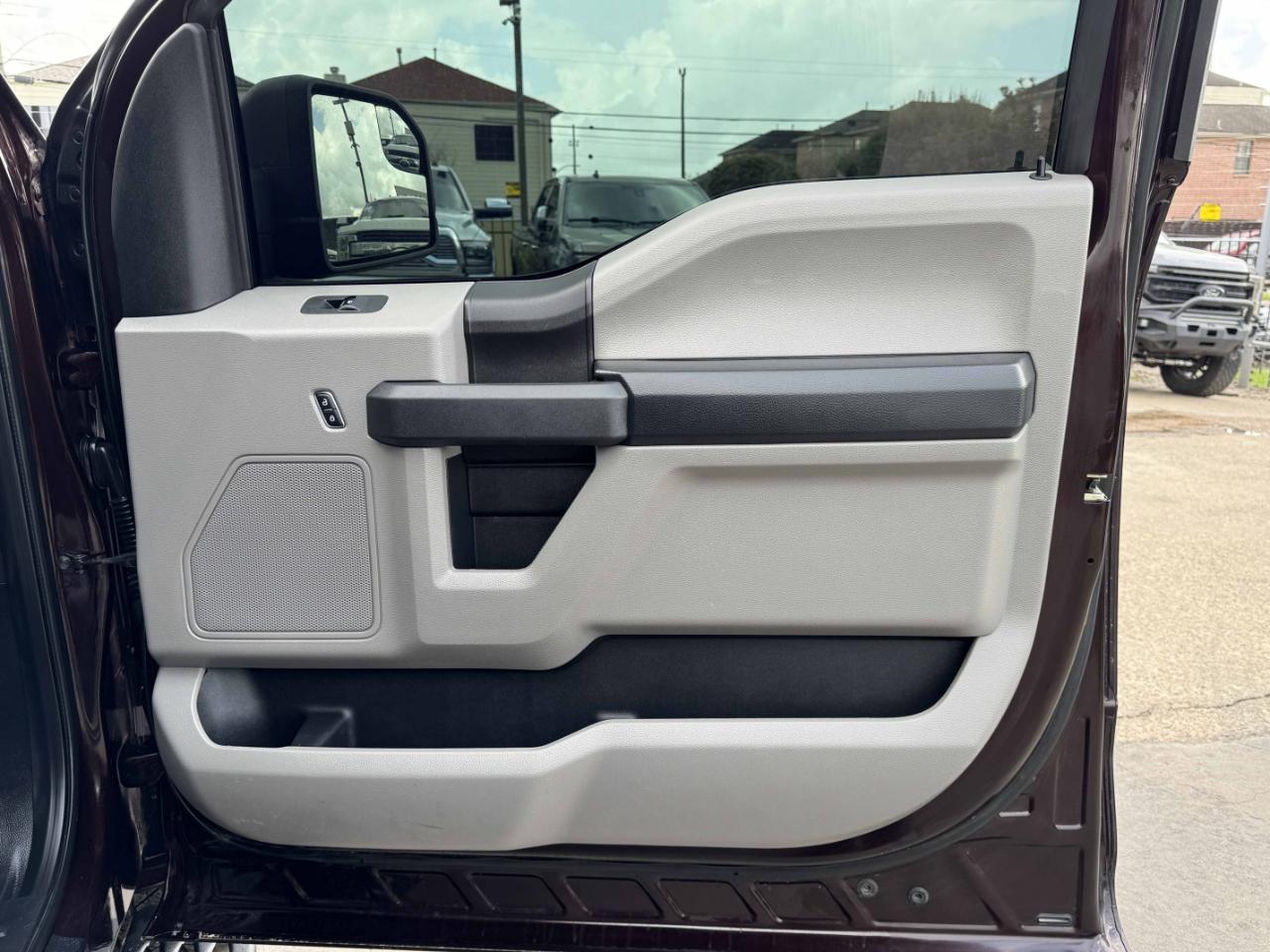 Ford F-150 STX SuperCrew 4WD 2018