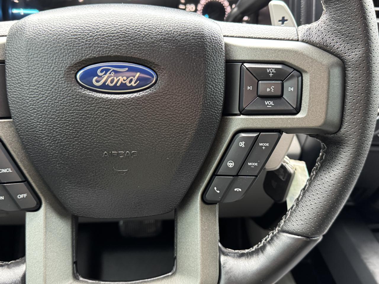 Ford F-150 STX SuperCrew 4WD 2018