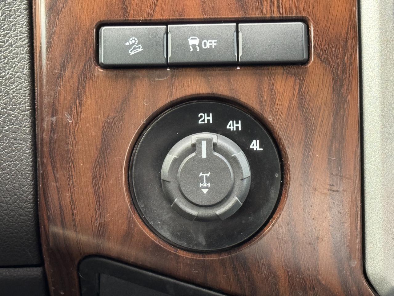Ford Super Duty F-250 SRW  2015