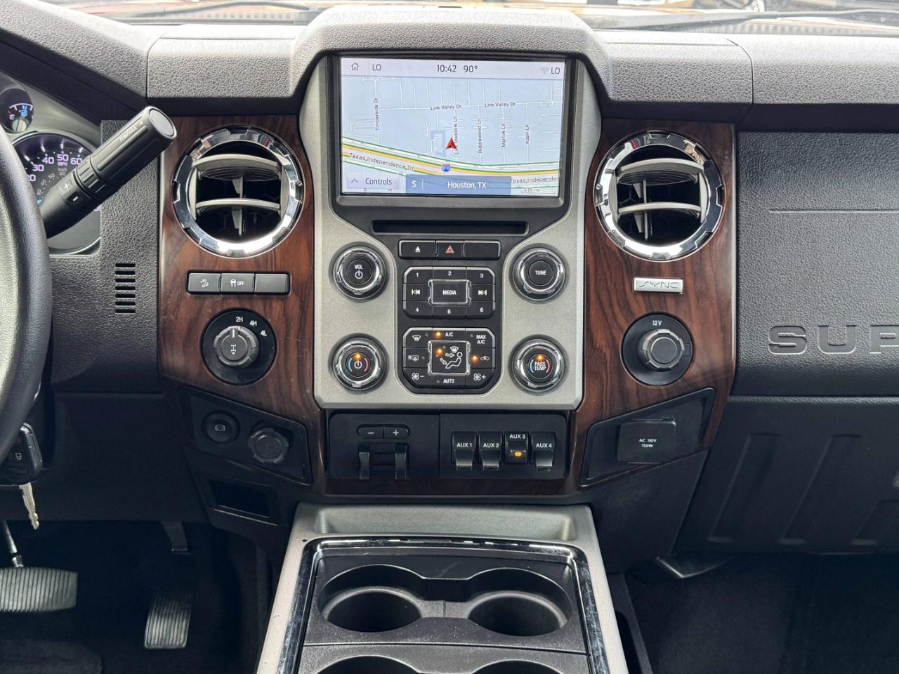 Ford Super Duty F-250 SRW  2015