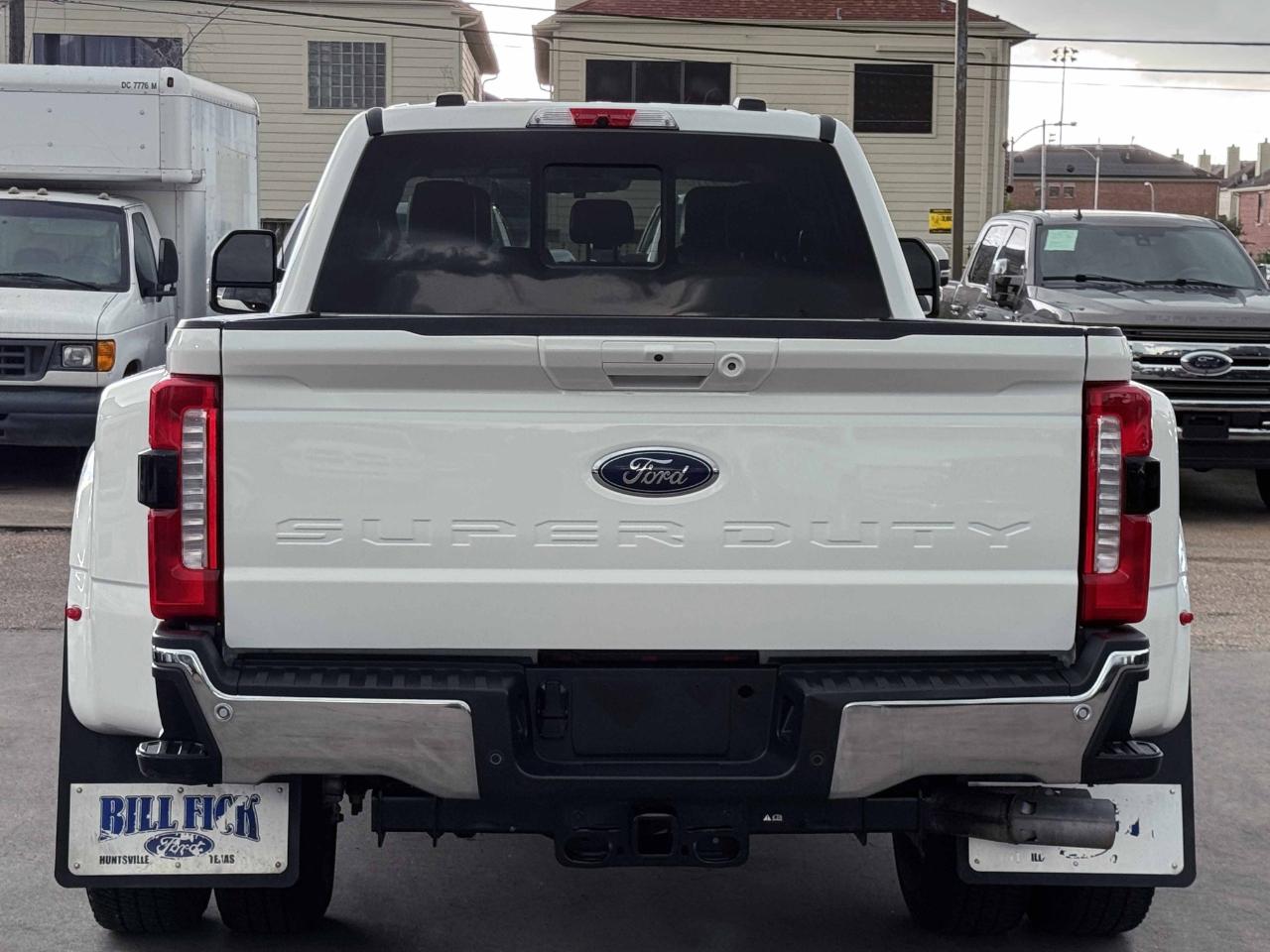 Ford Super Duty F-350 DRW  2024