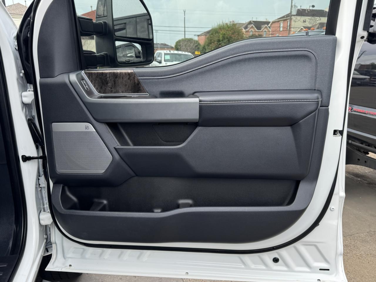 Ford Super Duty F-350 DRW  2024