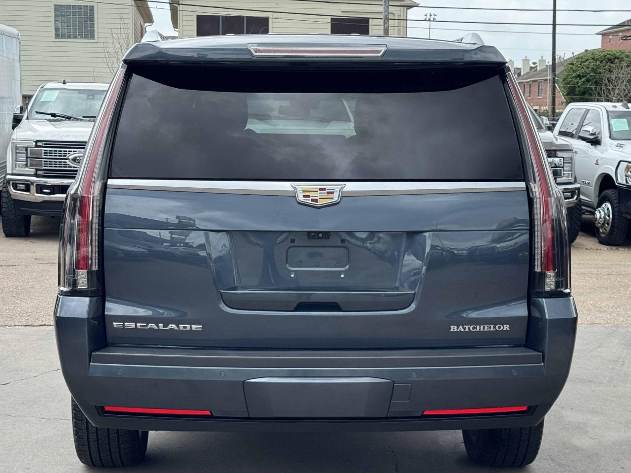 Cadillac Escalade ESV  2019