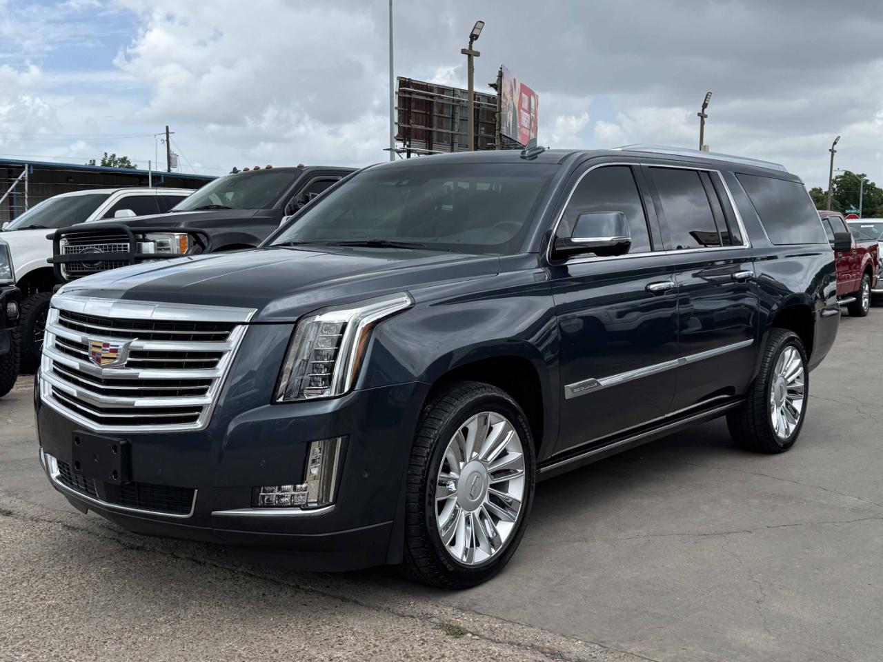 Cadillac Escalade ESV  2019