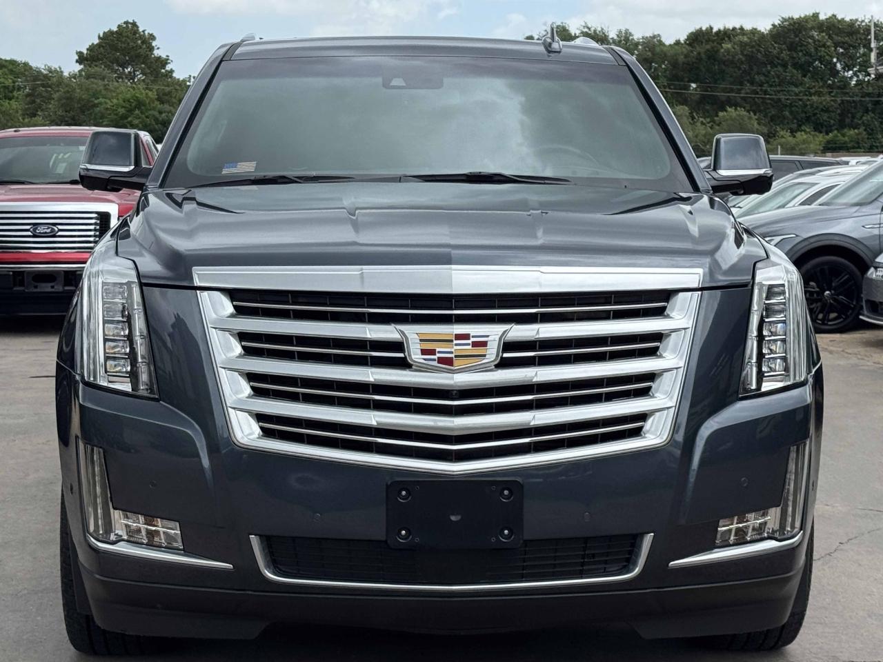 Cadillac Escalade ESV  2019