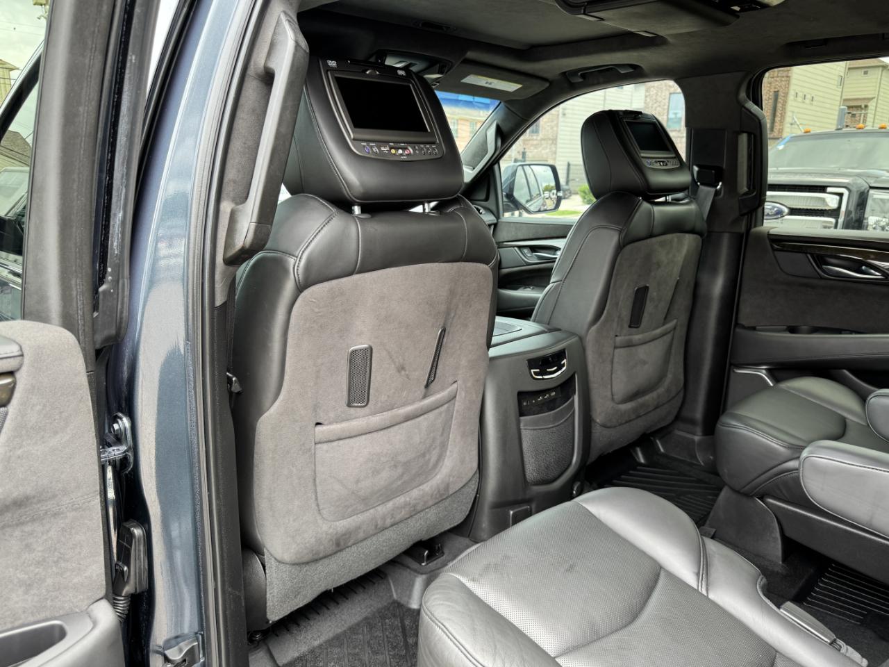 Cadillac Escalade ESV  2019