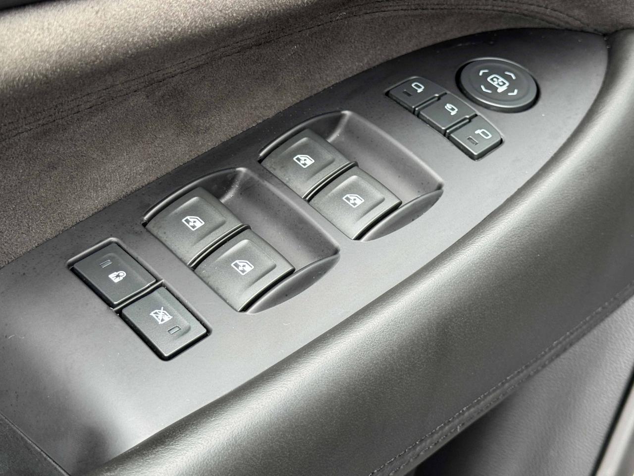 Cadillac Escalade ESV  2019