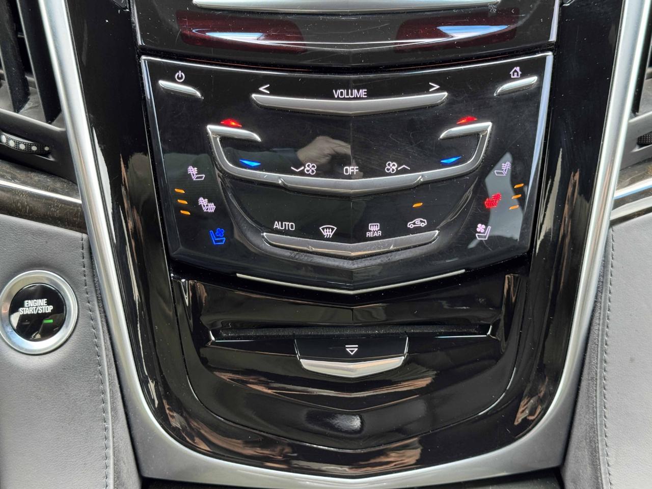 Cadillac Escalade ESV  2019