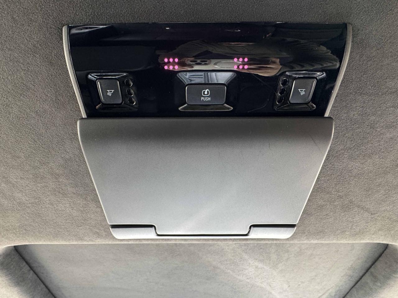 Cadillac Escalade ESV  2019