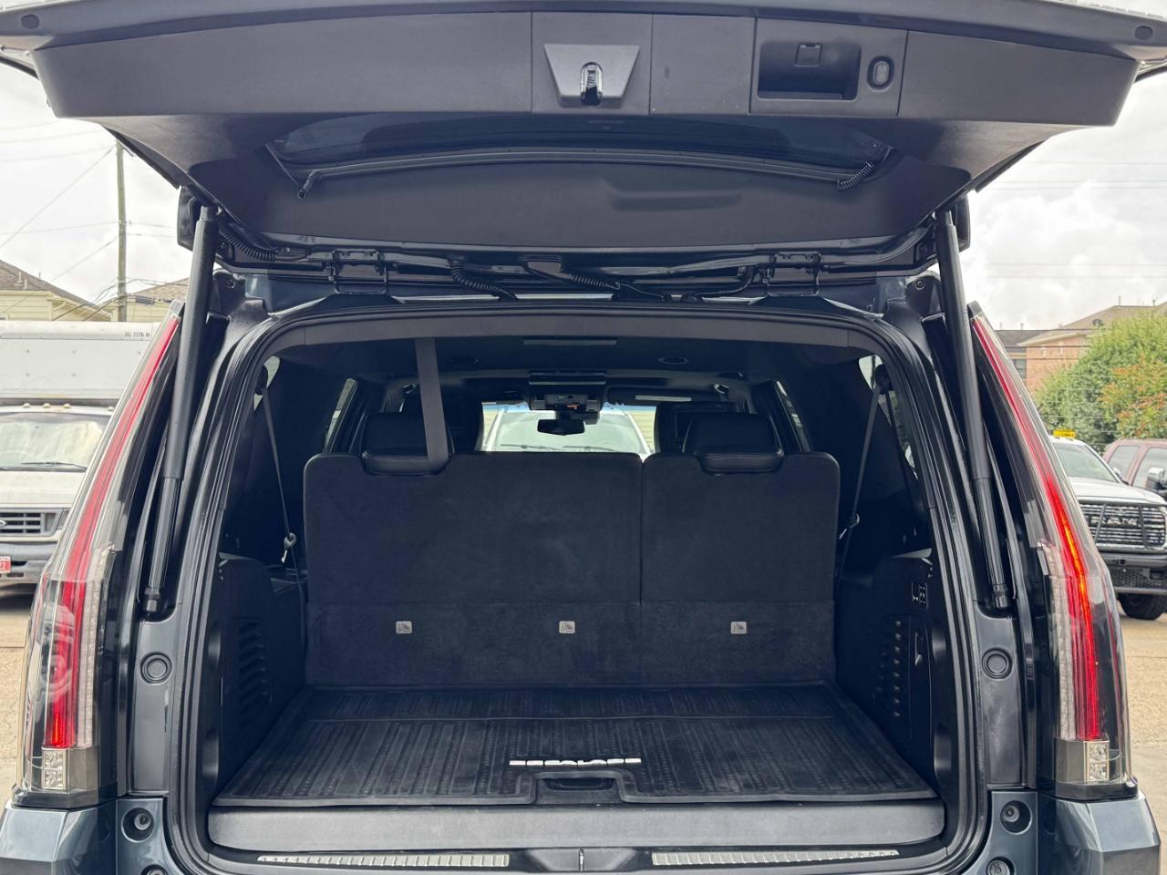 Cadillac Escalade ESV  2019