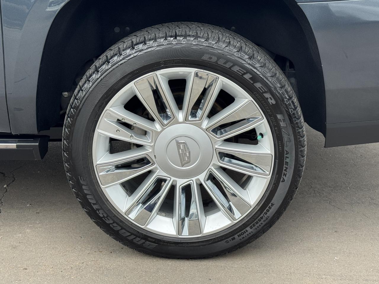 Cadillac Escalade ESV  2019