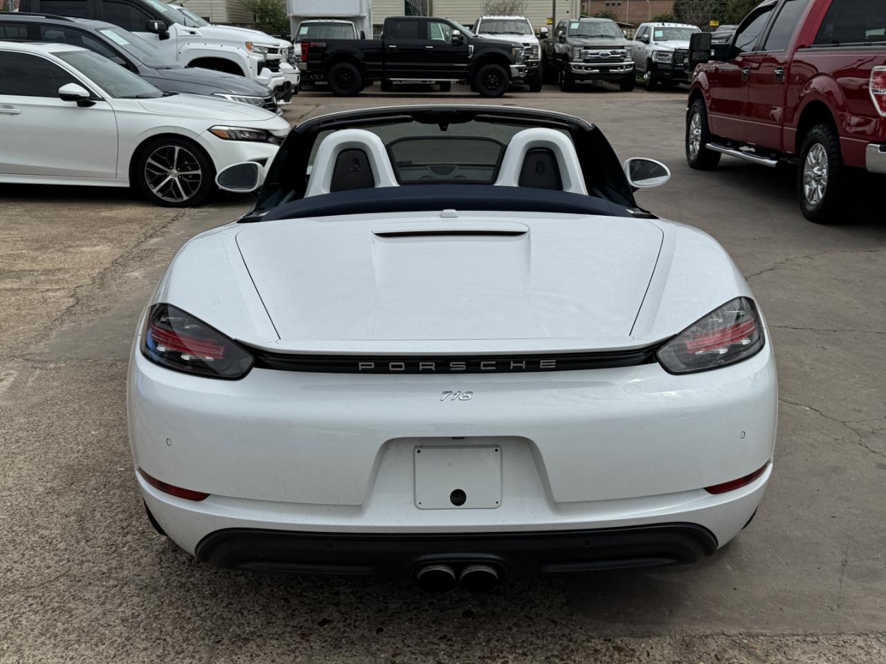 Porsche 718 Boxster  2017