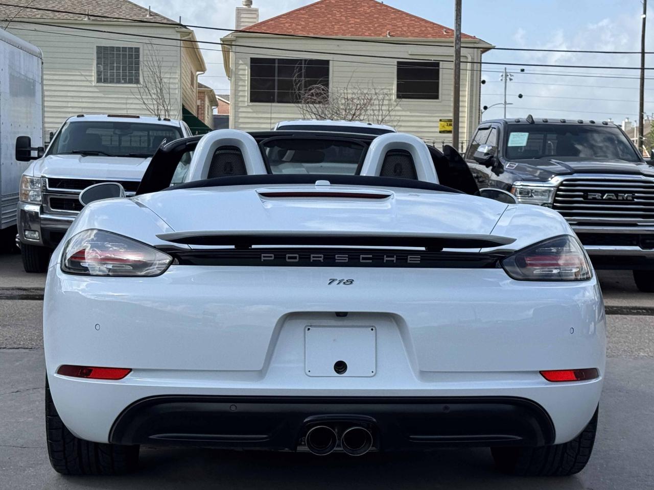 Porsche 718 Boxster  2017
