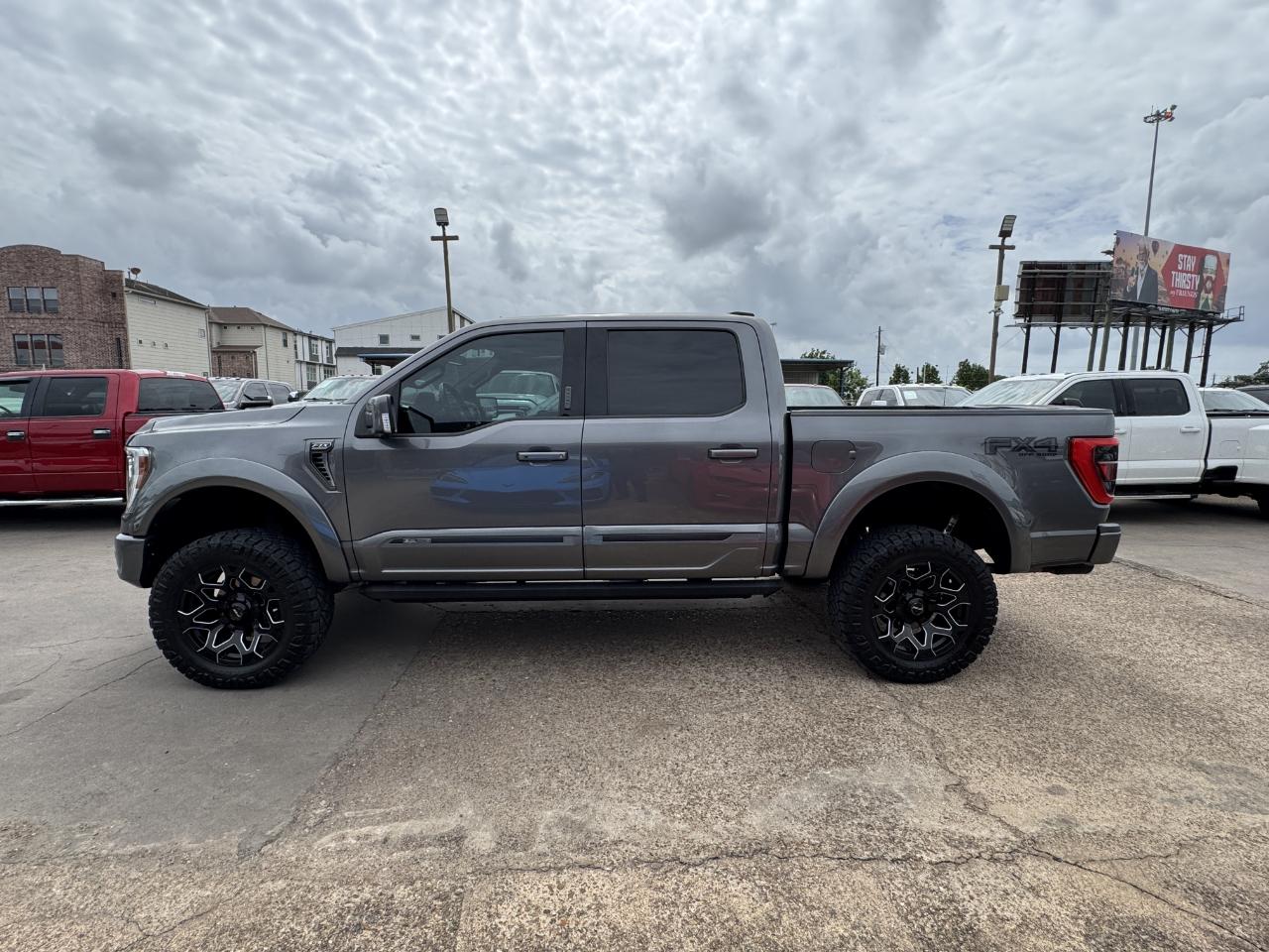 Ford F-150 Lariat SuperCrew 4WD 2021