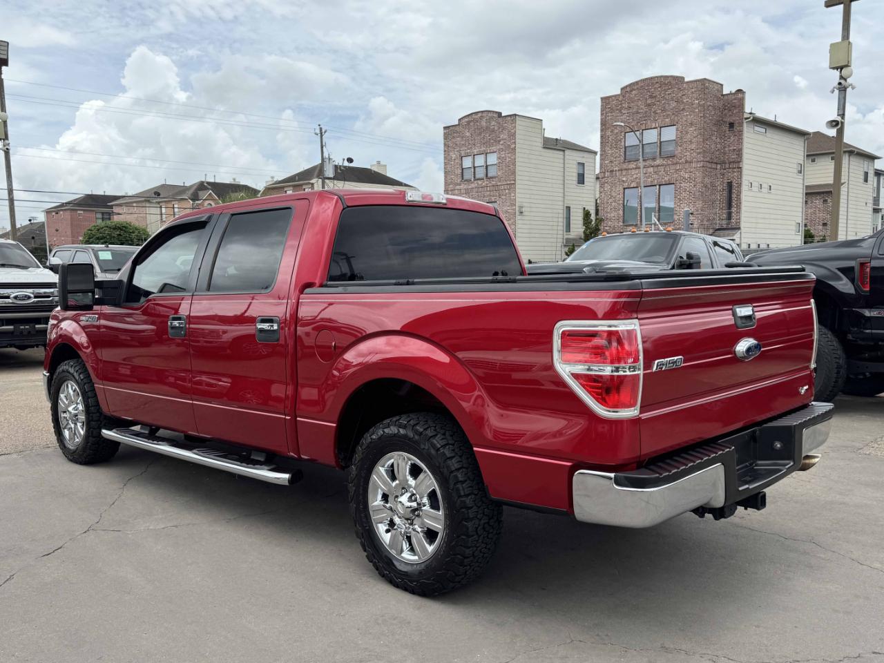 Ford F-150 XLT SuperCrew 2WD 2011