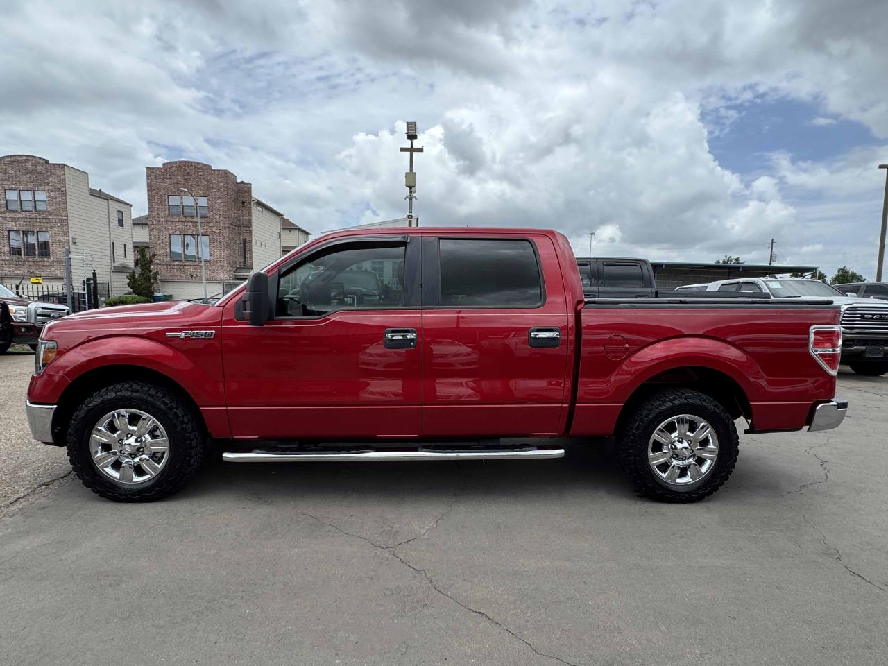 Ford F-150 XLT SuperCrew 2WD 2011