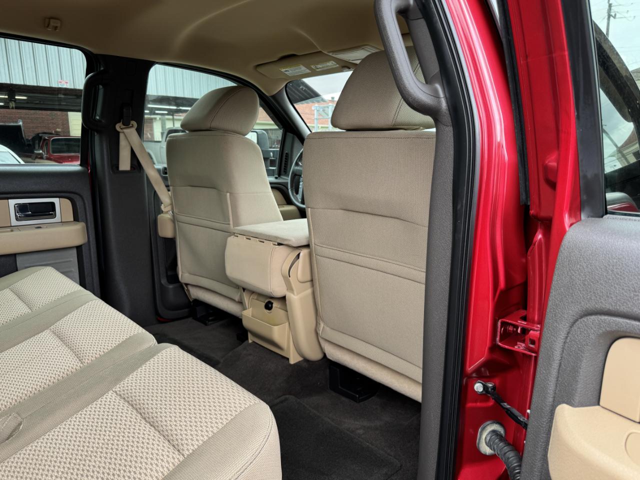 Ford F-150 XLT SuperCrew 2WD 2011