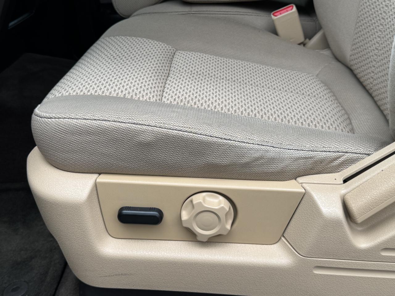 Ford F-150 XLT SuperCrew 2WD 2011