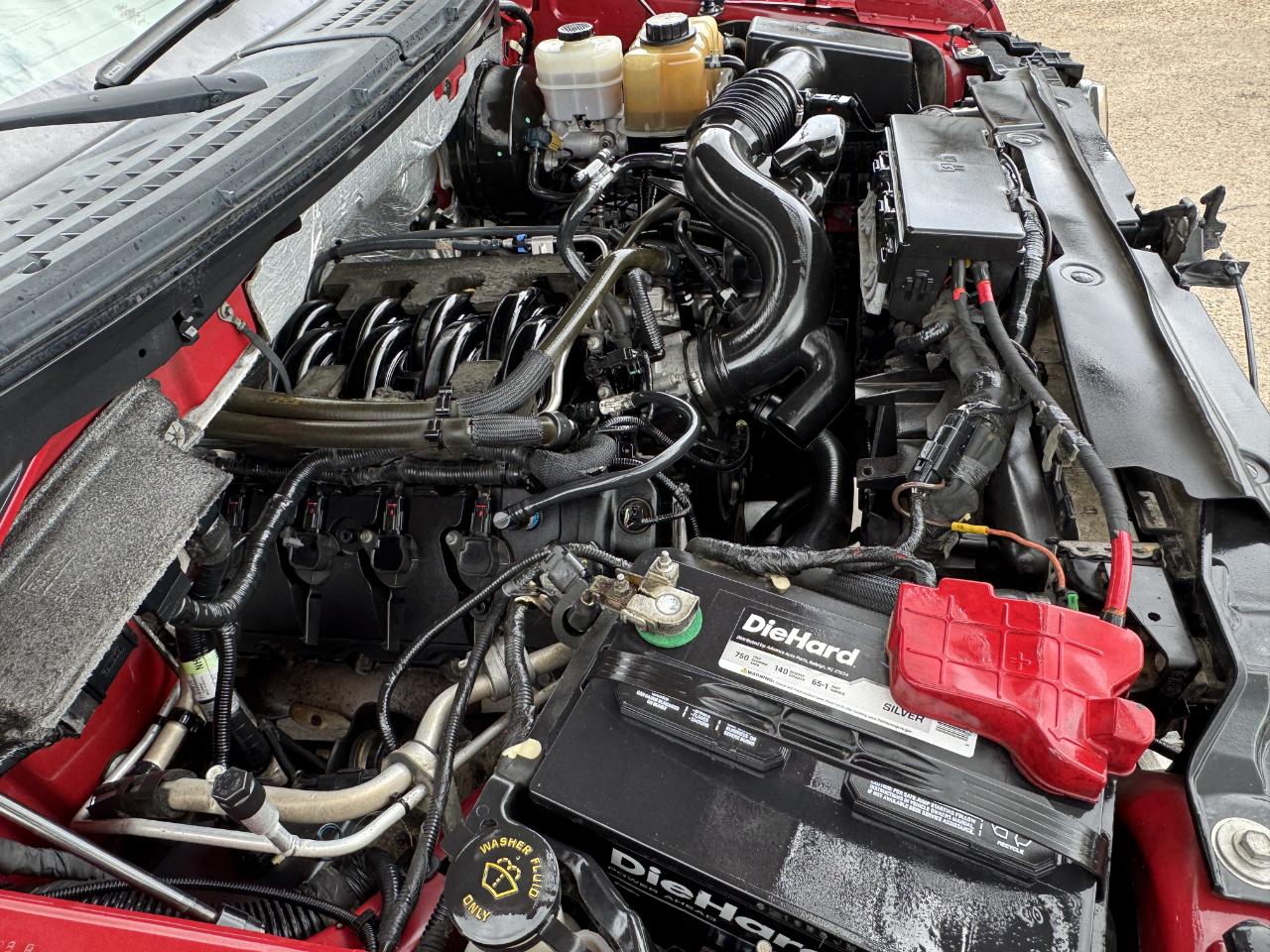 Ford F-150 XLT SuperCrew 2WD 2011
