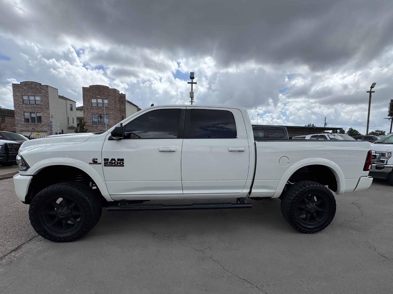 RAM 2500 Laramie Crew Cab 4WD 2017