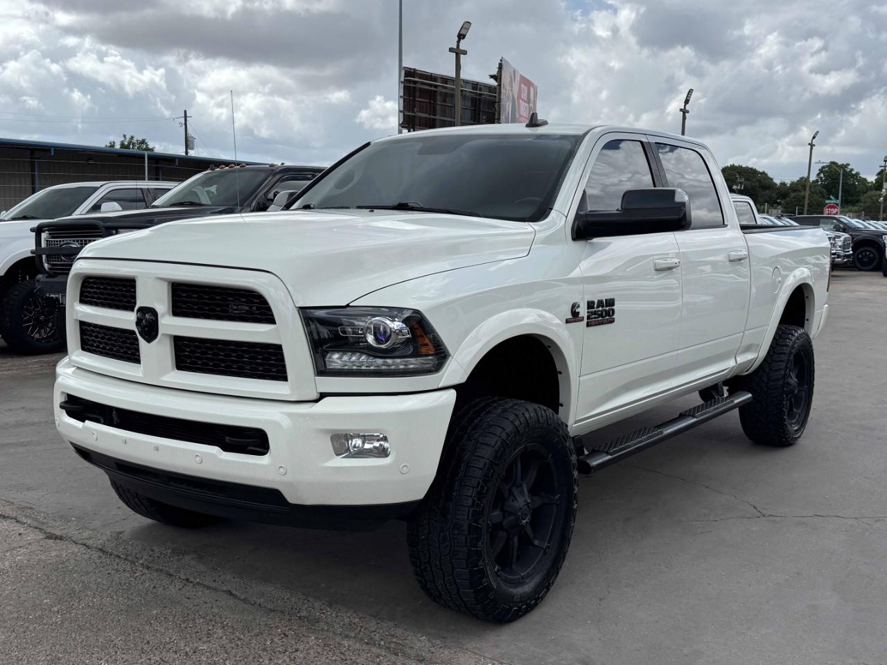RAM 2500 Laramie Crew Cab 4WD 2017