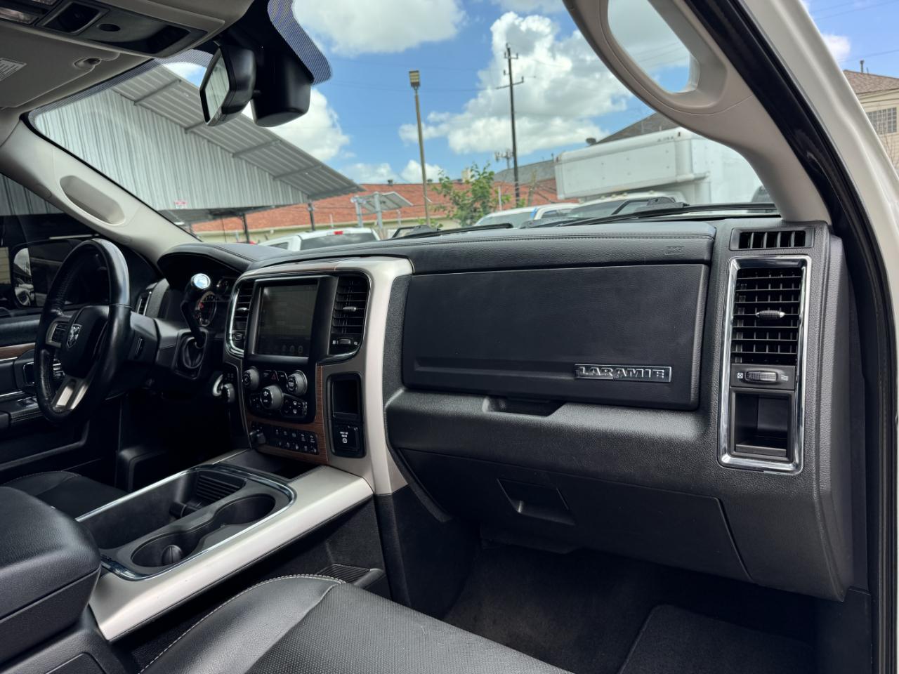 RAM 2500 Laramie Crew Cab 4WD 2017