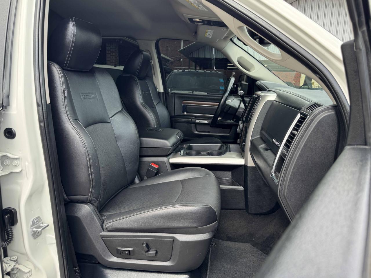 RAM 2500 Laramie Crew Cab 4WD 2017