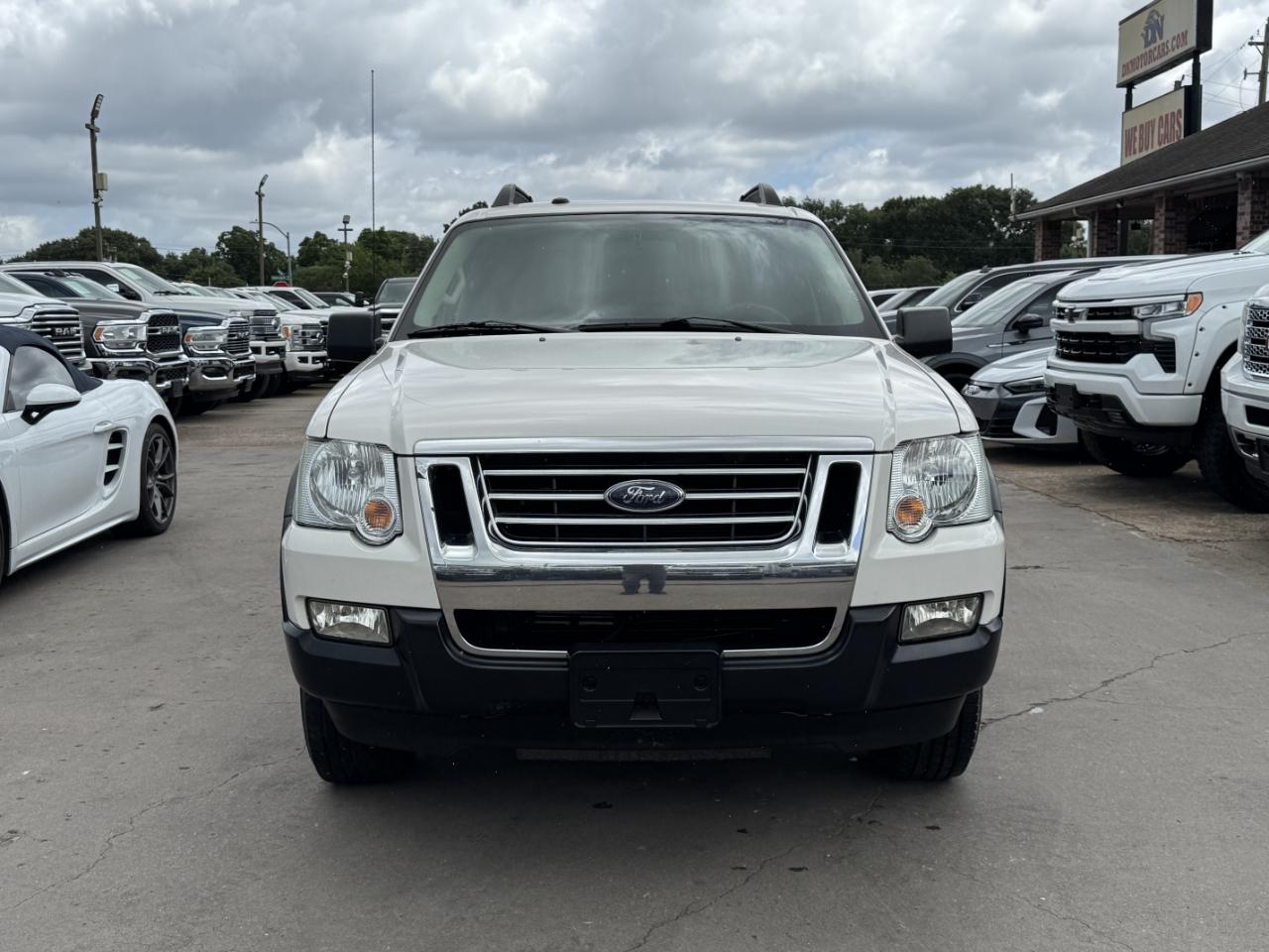 Ford Explorer Sport Trac XLT 2WD 2010